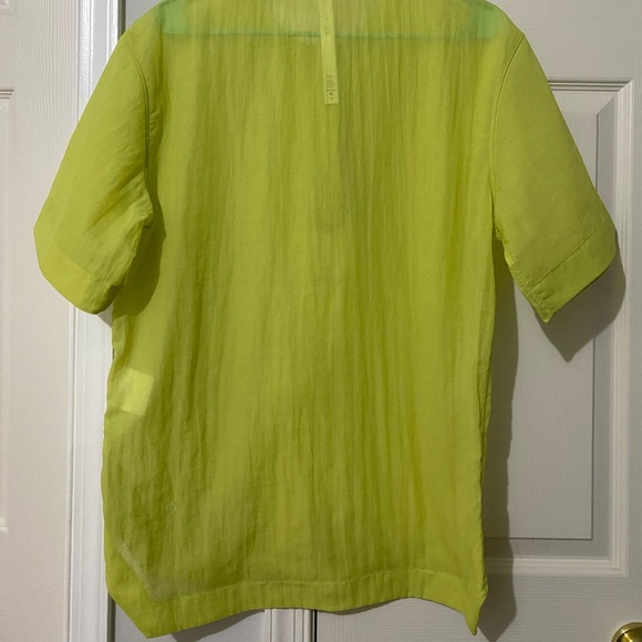 Lululemon Clear Intention Shear Mesh Top Shirt Size 4 Lemon - Picture 6 of 7